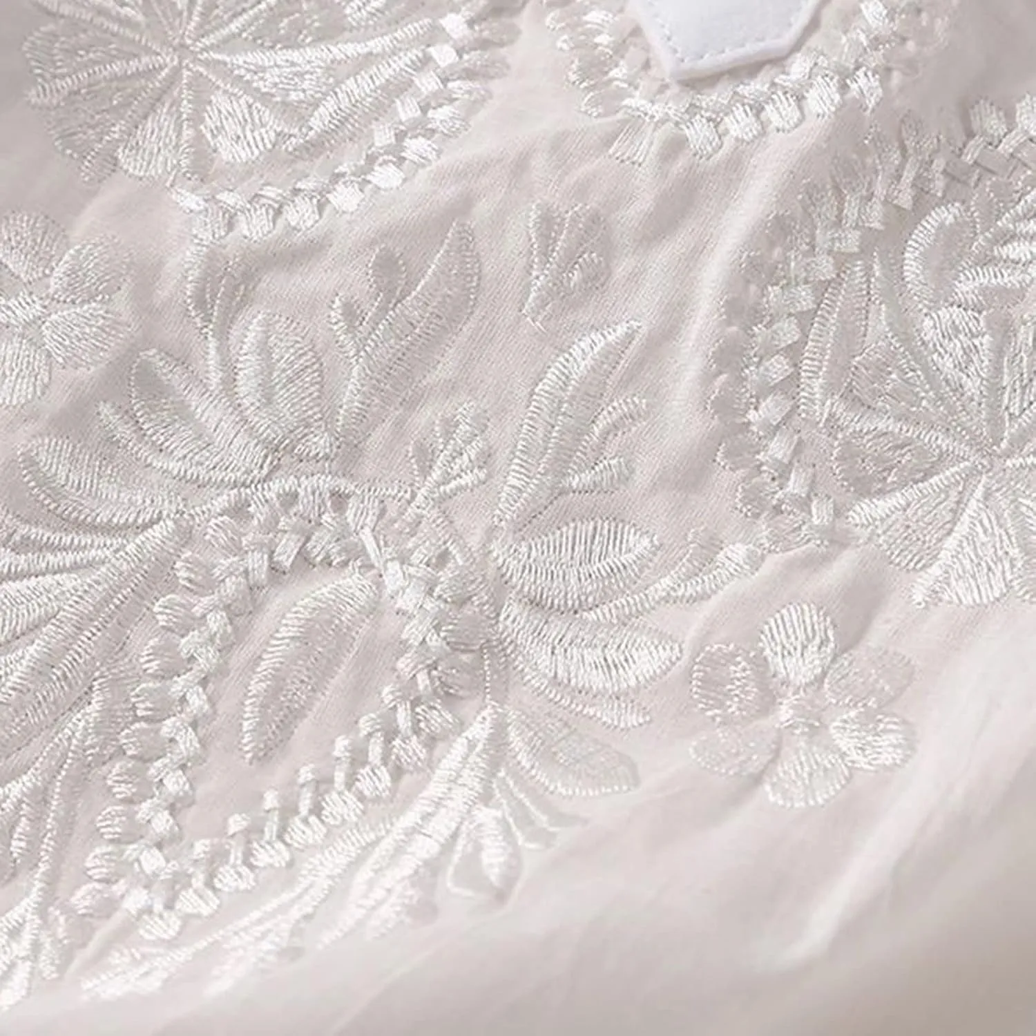 Floral Embroidered Tops Cotton Linen Shirts Boho Ethnic Style Peasant Tee Women 3/4 Sleeve V Neck Button Tunic Tshirt