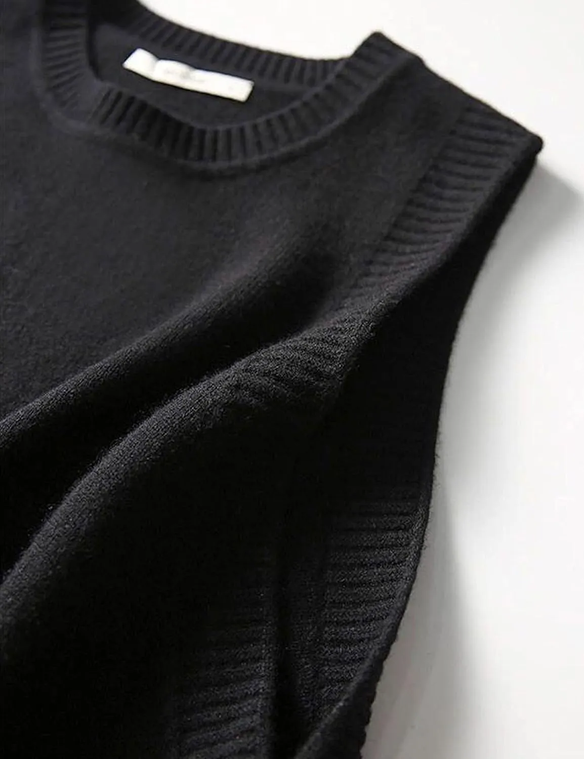 HangNiFang Women's Round Neck Sleeveless Pullover Ribbed Knit Sweater Vest Top