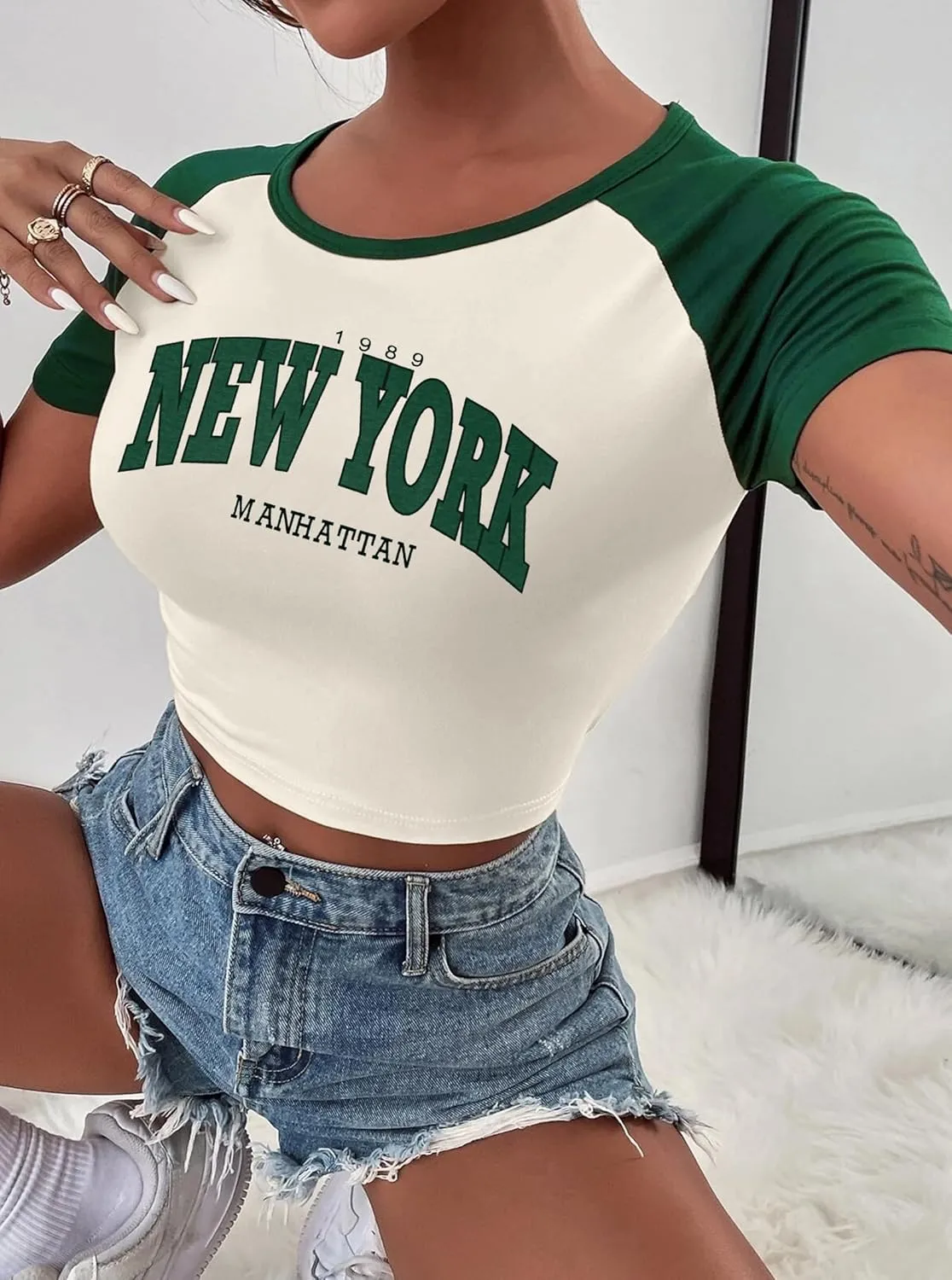 Hilinker Womens Short Sleeve Graphic Crop Tops Vintage Tees Summer Cute T Shirts