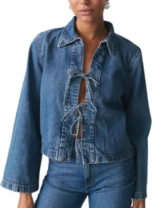 Women Fashion Cropped Denim Jacket Tie Front Lapel Neck Long Sleeve Jean Coat Lightweight Shacket Fall Blouse